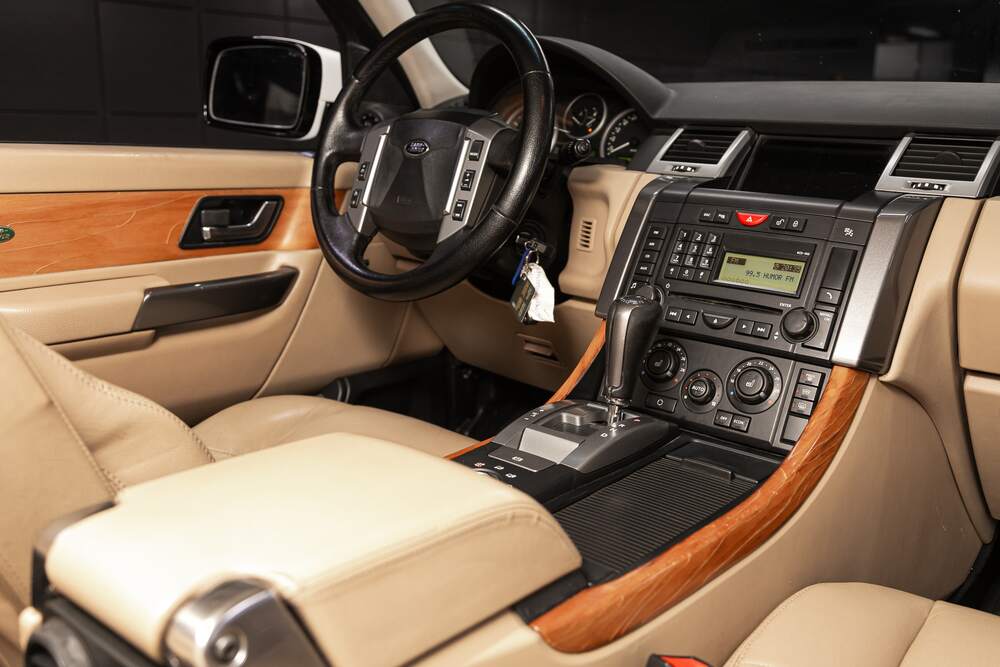 Interiors of Land Rovers should be kept clean.